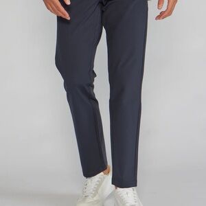 Bylt Basics Everyday Pant in great condition